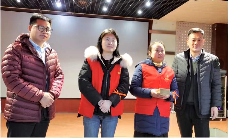 愛心助殘，攜手同行——川發(fā)資管參加小藍(lán)袋-殘疾人輔助就業(yè)項(xiàng)目藍(lán)色收益活動